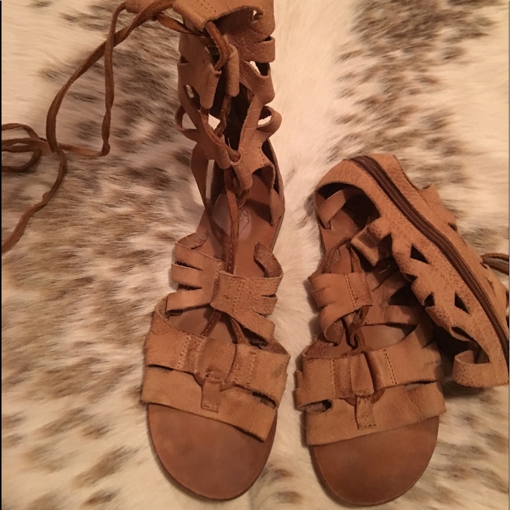 Free People lace up leather sandals Size 7.5